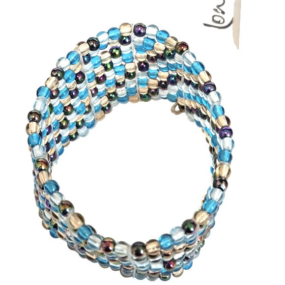 Blue Layered Beaded Stretch Bracelet New - Picture 3 of 3